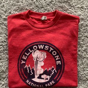 Vintage Alstyle Yellowstone National Park Long Sleeve. Medium.